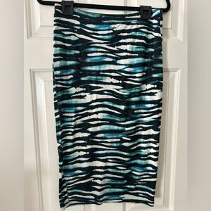 Willow & Clay Black and White Pencil Skirt